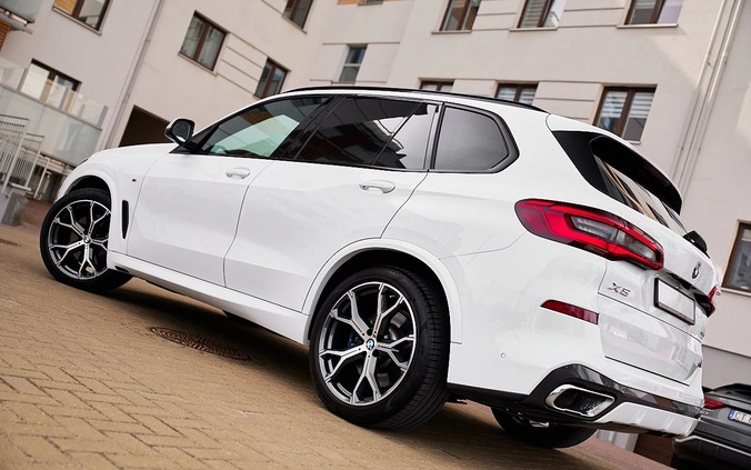 BMW X5 cena 235700 przebieg: 159400, rok produkcji 2019 z Płock małe 781